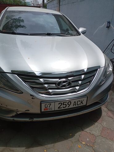 нундай соната: Hyundai Sonata: 2011 г., 2 л, Автомат, Газ, Седан