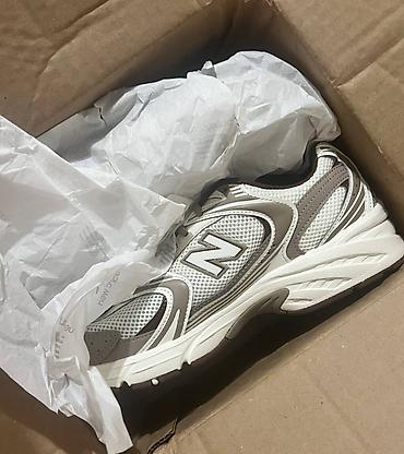 Мужская обувь: Мужские кроссовки, 41.5, New Balance, Новый, цвет - Бежевый, Платная доставка, Самовывоз — 2