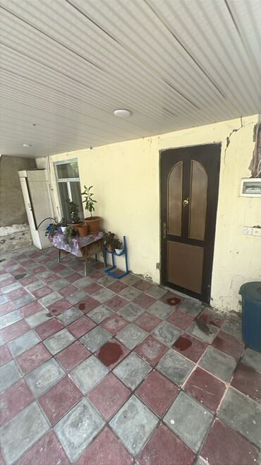 həzi aslanov kirayə: KİRAYƏ DEPO. ! QİYMƏT: 2 Otaqdır. Aylıq 500 AZN. ! Daimi istifadəçi