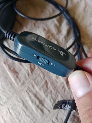 Slušalice: O R I G I N A L ® "SONY PS4 STEREO PROFESIONAL SLUŠALICE,OTPORNE NA — 6
