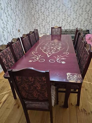 компьютерный и письменный стол: Для гостиной, Новый, Нераскладной, Прямоугольный стол, 12 стульев — 1
