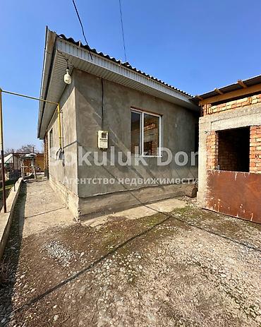 Продажа коттеджей и домов: 🏠Продается дом в с. Сокулук 🟡Комнаты: 3 🟡Участок: 6 соток 🟡Отопление — 2