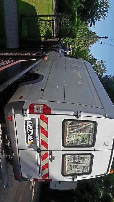 Легкий грузовой транспорт: Легкий грузовик, Mercedes-Benz — 2