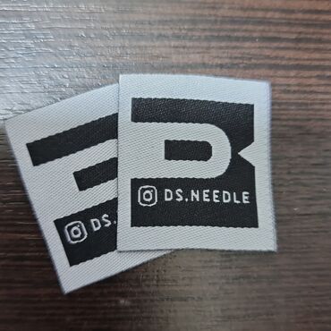 Печать: Этикетки на ткани на заказ с Вашим логотипом