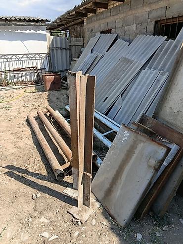бу клем: Продам БУ деловой металл. Швеллер "20", длина 3,2 м; батареи из труб — 2