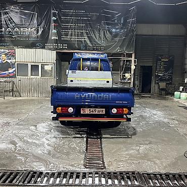 хундай старекс 1: Жеңил жүк ташуучу унаа, Hyundai, Стандарт, 1ге чейин т, Колдонулган — 4