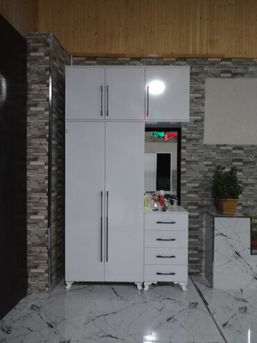 4 yaş tortu: Oğlan və qız üçün, Təknəfərlik çarpayı, Dolab