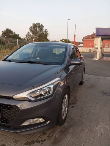 Hyundai: Hyundai i20: 1.3 l | 2015 г. Hečbek — 4