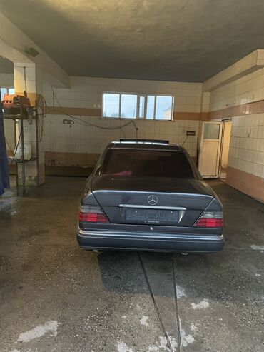 mercedesbenz w124 продажа: Mercedes-Benz W124: 1993 г., 2.2 л, Механика, Бензин, Седан