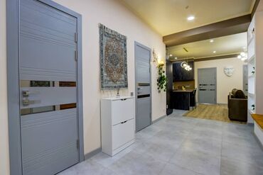 Посуточная аренда квартир: 3 комнаты, Банные принадлежности, Бронь, Бытовая техника — 13