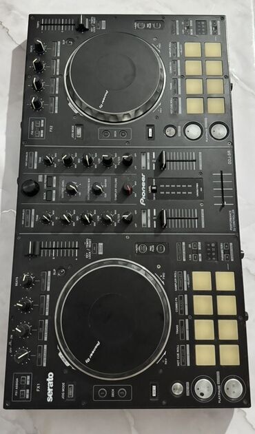 джойстик для авиасимулятора: Pioneer DJ DDJ-SR — это двухканальный контроллер Serato DJ Pro