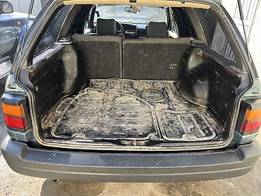 Volkswagen: Volkswagen Passat Variant: 1991 г., 1.8 л, Механика, Бензин, Универсал at lalafo.kg — 10 Volkswagen: Volkswagen Passat Variant: 1991 г., 1.8 л, Механика, Бензин, Универсал — 10