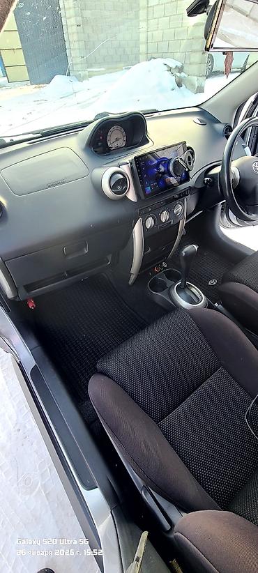 Toyota: Toyota ist: 2003 г., Автомат, Бензин, Хэтчбэк — 9