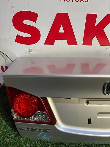 sedan: Крышка багажника Honda, Б/у, Оригинал — 2