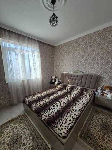 Qonaq otağı dəstləri: Yeni, Divan — 7