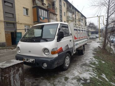 Легкий грузовой транспорт: Легкий грузовик, Hyundai, 2 т, Б/у