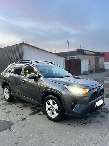Toyota: Toyota RAV4: 2019 г., 2.5 л, Типтроник, Бензин, Кроссовер — 4