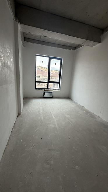 токмак: 3 комнаты, 96 м², 2 этаж, ПСО (под самоотделку) — 6
