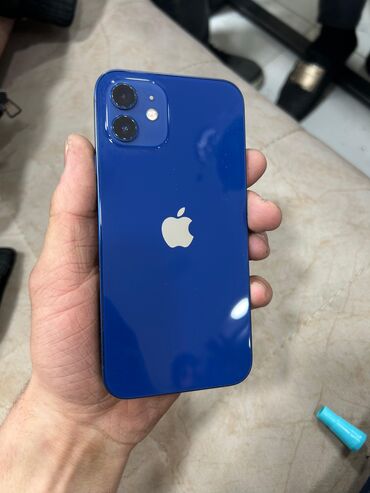 Apple iPhone: IPhone 12, 64 GB, Face ID