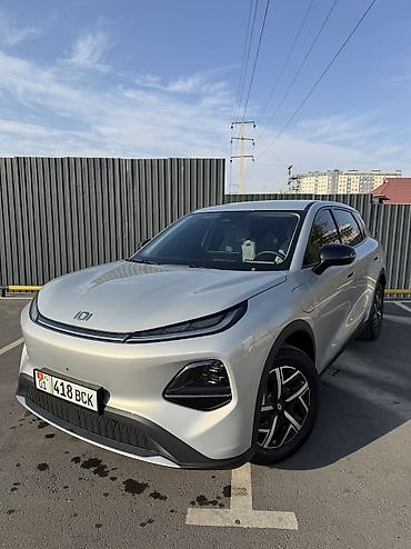 машина электронный: Changan Qiyuan Q05: 2026 г., Автомат, Электромобиль, Кроссовер — 3