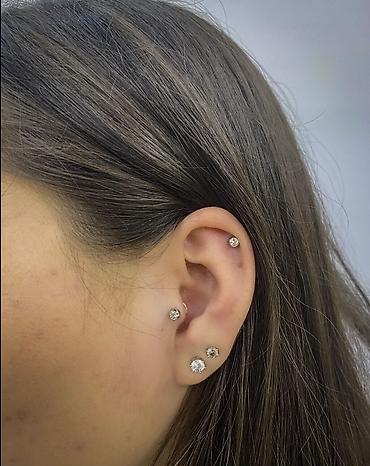 Тату, пирсинг: Пирсинг, прокалывание — 12