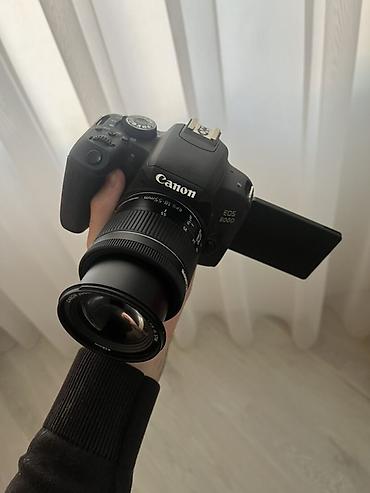 canon eos 90d: Canon EOS 800D (EF‑S 18‑55mm IS STM Kit) - 24.2 MP APS‑C CMOS sensor — 5