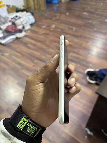 Apple iPhone: IPhone 11, Белый — 3