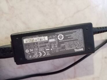 baterija za laptop cena: Polovan ispravan adapter sa slika sa strujnim kablom