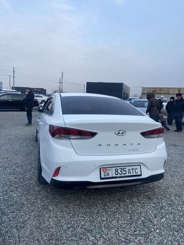 Hyundai: Hyundai Sonata: 2019 г., 2 л, Автомат, Газ, Седан at lalafo.kg — 3 Hyundai: Hyundai Sonata: 2019 г., 2 л, Автомат, Газ, Седан — 3