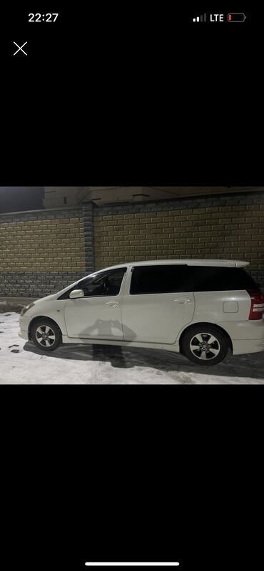 продаю виш: Toyota WISH: 2003 г., 1.8 л, Автомат, Бензин, Минивэн