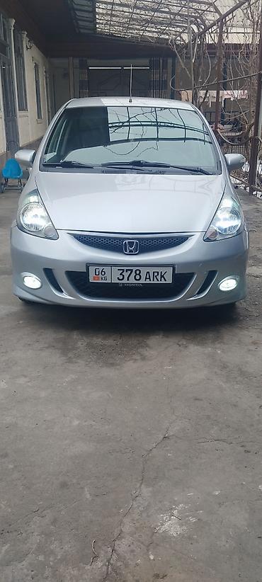 Honda: Honda Jazz: 2003 г., 1.5 л, Механика, Бензин, Хэтчбэк — 2