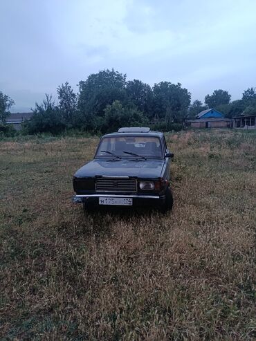жалал абад машина базары: ВАЗ (ЛАДА) 2107: 2001 г., 1.5 л, Механика, Бензин, Седан