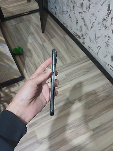 iphone 11 76: IPhone 11 Pro, Б/у, 256 ГБ, Matte Space Gray, Зарядное устройство, Чехол, Коробка, 71 % — 4