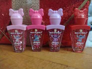 Ostale dečije stvari: Stitch pernica
1600din
Uz pernicu ide jedan sjaj i dve gumice — 7