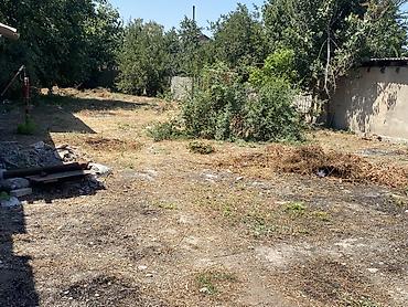 Долгосрочная аренда комнат: Сдаётся дом в городе кант Описание: - Просторная комната с большим — 11