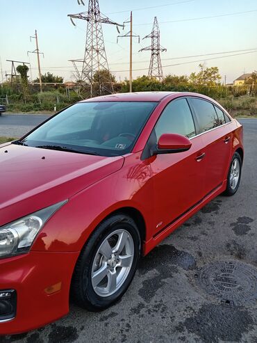 Chevrolet Cruze: 1.4 л | 2015 г. 212193 км Седан