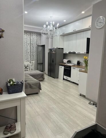 экспострой: 3 комнаты, 65 м², Элитка, 10 этаж, Дизайнерский ремонт