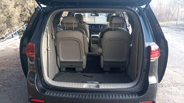 Kia: Kia Carnival: 2019 г., 2.2 л, Автомат, Дизель, Минивэн — 9