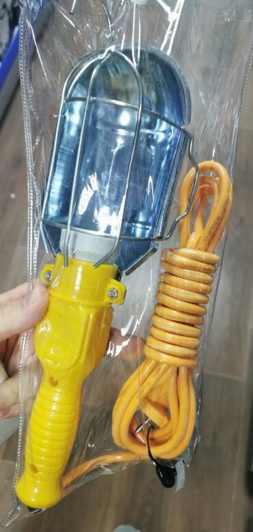 alat za skidanje parketa: Radna lampa - sa zastitom za sijalicu Za svaki radni prostor, rucna