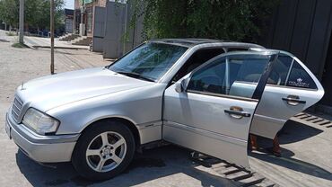 авто унаага алмашам: Mercedes-Benz C-Class: 1995 г., 1.8 л, Автоматтык, Бензин, Седан