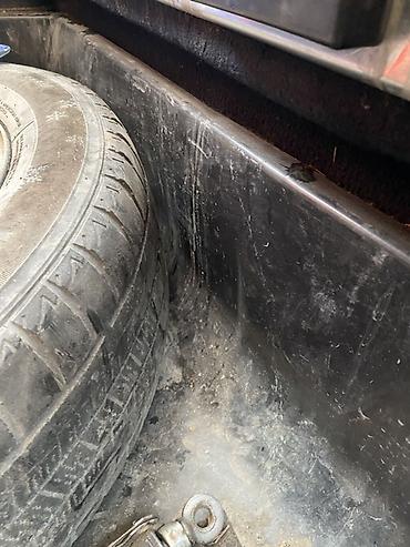 Audi: Audi S4: 1993 г., 2 л, Механика, Бензин, Универсал — 28