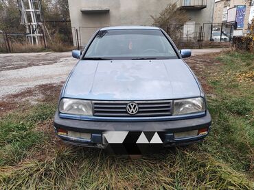 кузов для спринтера: Volkswagen Vento: 1992 г., 1.8 л, Механика, Бензин