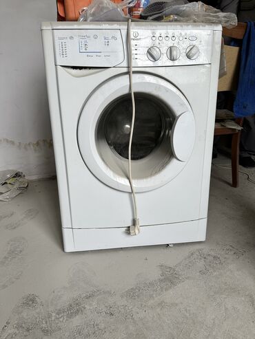 авто сабвуфер бу: Кир жуучу машина Indesit, Колдонулган, Автомат, 7 кг чейин, Компакттуу