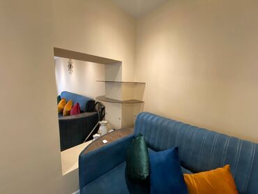 Uzunmüddətli kirayə mənzillər: Kirayə verilir: Bakı şəhərinin mərkəzində, dəniz mənzərəli, tam təchiz — 13