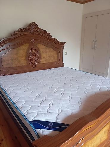 ağ yolka: Ortopedik iki nəfərlik döşək - Ölçü: təxmini king/queen ölçülü (geniş — 1