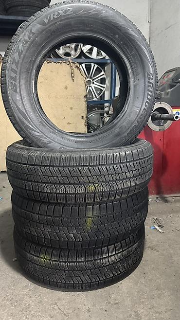 195/65/15 Зимние шины Bridgestone Blizzak VRX2 — комплект из 4 шт at lalafo.kg 195/65/15 Зимние шины Bridgestone Blizzak VRX2 — комплект из 4 шт