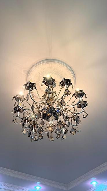 saray işıq idarəsi: Çılçıraq, 10 və daha çox lampa, Metal — 1