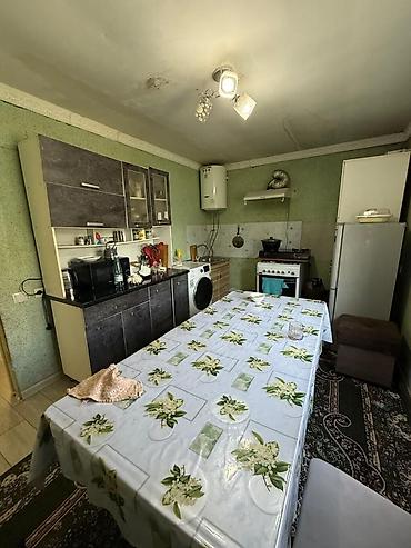 Продажа домов: 6 комнат, 295 м², 4 соток, Бишкек, Бакай-Ата ж/м Собственник — 5