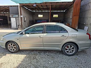 рул: Toyota Avensis: 2004 г., 2 л, Автомат, Седан — 7