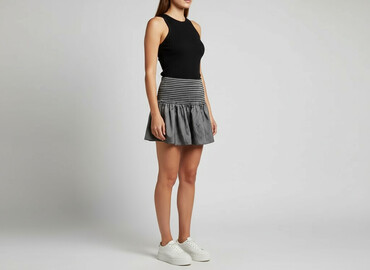 spódniczka violetty: Women`s skirt, size L